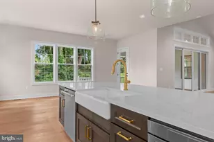 9671 Marlette Dr, Nokesville, VA 20181 - Photo 8