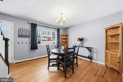 4602 Kenwood Drive, Woodbridge, VA 22193 - Photo 12