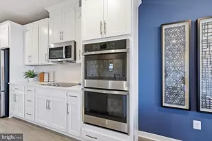 17704 Williams Way, Dumfries, VA 22026 - Photo 4