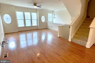 4905 Potomac Highlands Cir, Triangle, VA 22172 - Photo 6