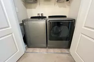 4905 Potomac Highlands Cir, Triangle, VA 22172 - Photo 12