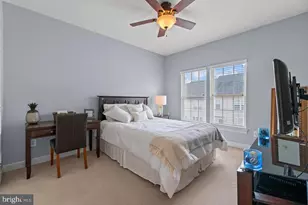 2456 Eastbourne Dr, Woodbridge, VA 22191 - Photo 24