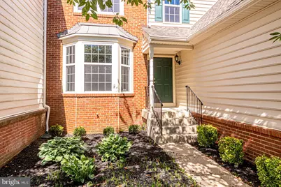 5622 Wheelwright Way, Haymarket, VA 20169 - Photo 2