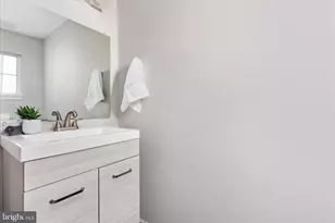 2792 Brier Pond Cir, Woodbridge, VA 22191 - Photo 20
