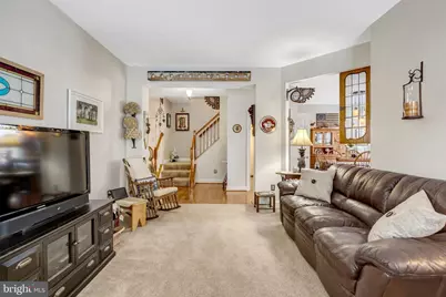 14808 Cypress Park Lane, Haymarket, VA 20169 - Photo 8