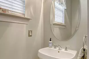 14808 Cypress Park Ln, Haymarket, VA 20169 - Photo 6