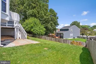 5406 Lomax Way, Woodbridge, VA 22193 - Photo 4