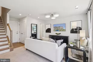 13748 Cobble Loop, Woodbridge, VA 22193 - Photo 2