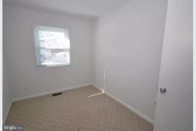 14814 Emberdale Drive, Woodbridge, VA 22193 - Photo 12