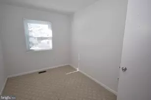 14814 Emberdale Dr, Woodbridge, VA 22193 - Photo 12