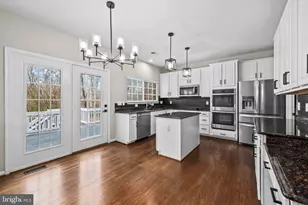 15750 Chimney Rock Terrace, Woodbridge, VA 22193 - Photo 14