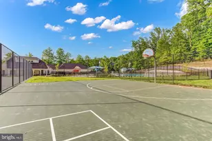 1805 Efty Ct, Woodbridge, VA 22191 - Photo 6