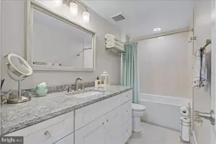 15401 Silvan Glen Dr, Dumfries, VA 22025 - Photo 30