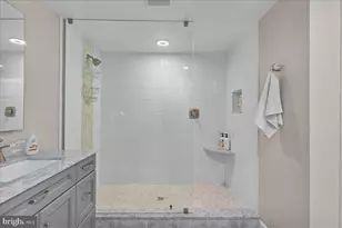 15401 Silvan Glen Dr, Dumfries, VA 22025 - Photo 24
