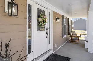 15401 Silvan Glen Dr, Dumfries, VA 22025 - Photo 48