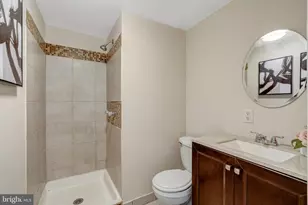 12164 Springwoods Dr, Woodbridge, VA 22192 - Photo 16