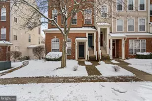 5031 Anchorstone Dr, Woodbridge, VA 22192 - Photo 2