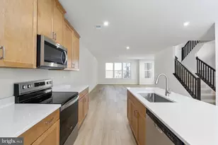 2510 Neabsco Common Pl, Woodbridge, VA 22191 - Photo 12