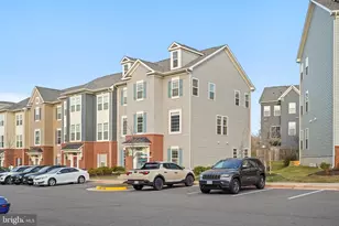 8261 Knight Station Way, Manassas, VA 20110 - Photo 2