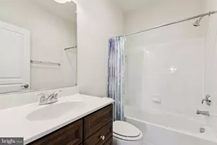 9940 Summerwood Dr, Manassas, VA 20111 - Photo 38