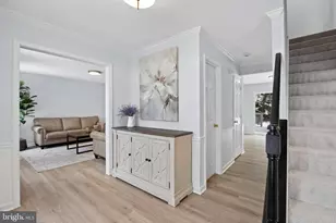 3696 Wertz Dr, Woodbridge, VA 22193 - Photo 8