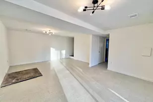 13734 Moccasin Ct, Woodbridge, VA 22193 - Photo 18