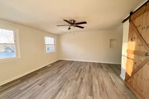 13734 Moccasin Ct, Woodbridge, VA 22193 - Photo 10