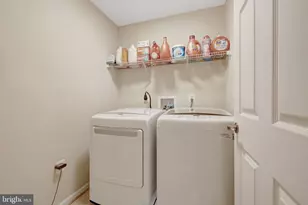 8360 Tenbrook Dr, Gainesville, VA 20155 - Photo 44