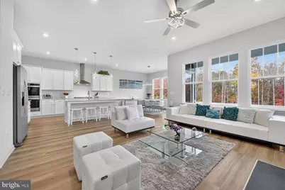 17945 Woods Overlook Drive, Dumfries, VA 22026 - Photo 16