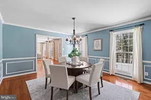 6134 River Forest Dr, Manassas, VA 20112 - Photo 8