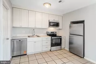 14653 Endsley Turn, Woodbridge, VA 22193 - Photo 2