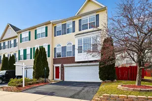 2433 Battery Hill Cir, Woodbridge, VA 22191 - Photo 2