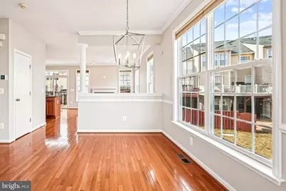 2433 Battery Hill Circle, Woodbridge, VA 22191 - Photo 6