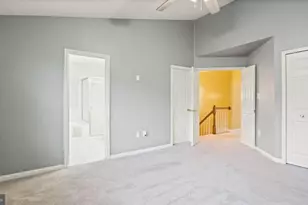 8519 Tackhouse Loop, Gainesville, VA 20155 - Photo 18