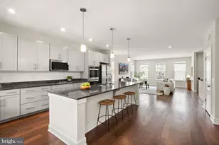 17762 Kingfisher Isle Rd, Dumfries, VA 22026 - Photo 8