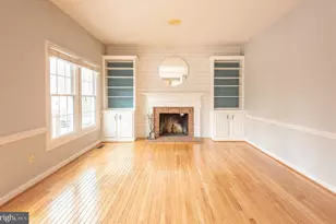 7216 Token Valley Rd, Manassas, VA 20112 - Photo 4