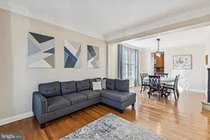 5793 Waterloo Bridge Cir, Haymarket, VA 20169 - Photo 6