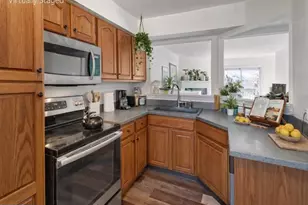 15324 Gatehouse Terrace, Woodbridge, VA 22191 - Photo 8