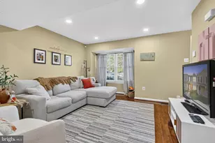 5429 Quest Ct, Woodbridge, VA 22193 - Photo 6