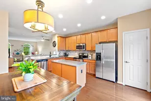 13964 Cannondale Way, Gainesville, VA 20155 - Photo 2