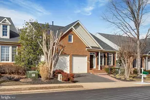 6064 Dunnbrook Terrace, Haymarket, VA 20169 - Photo 2