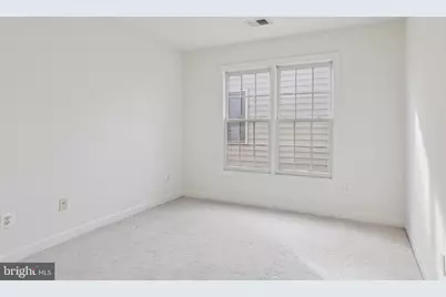 6064 Dunnbrook Terrace, Haymarket, VA 20169 - Photo 30