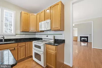 13663 Heritage Valley Way, Gainesville, VA 20155 - Photo 20