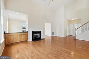 13663 Heritage Valley Way, Gainesville, VA 20155 - Photo 10