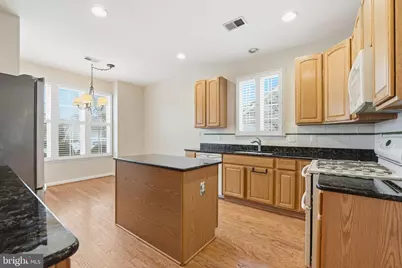 13663 Heritage Valley Way, Gainesville, VA 20155 - Photo 16