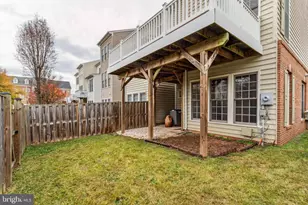 6910 Stanwick Square, Gainesville, VA 20155 - Photo 32