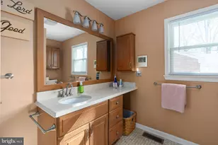 15993 Cove Ln, Dumfries, VA 22025 - Photo 36