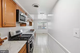 4389 Ensbrook Ln, Woodbridge, VA 22193 - Photo 8