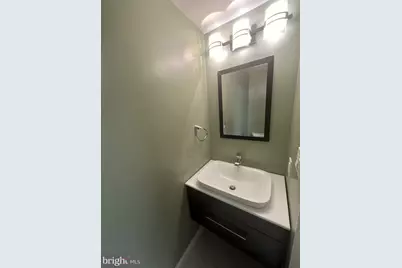 11570 Hill Meade Lane, Woodbridge, VA 22192 - Photo 8