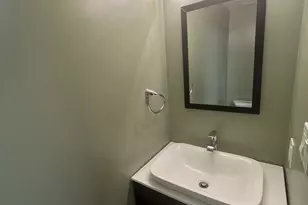 11570 Hill Meade Ln, Woodbridge, VA 22192 - Photo 8